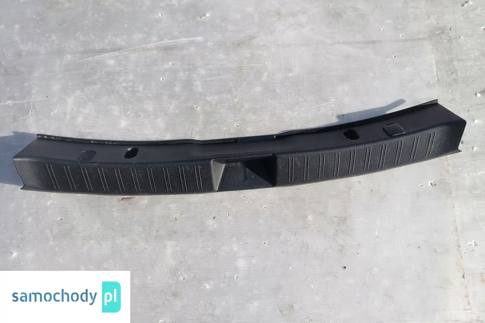 SUBARU IMPREZA III GH 08-11R OSŁONA PASA TYLNEGO 94026FG000