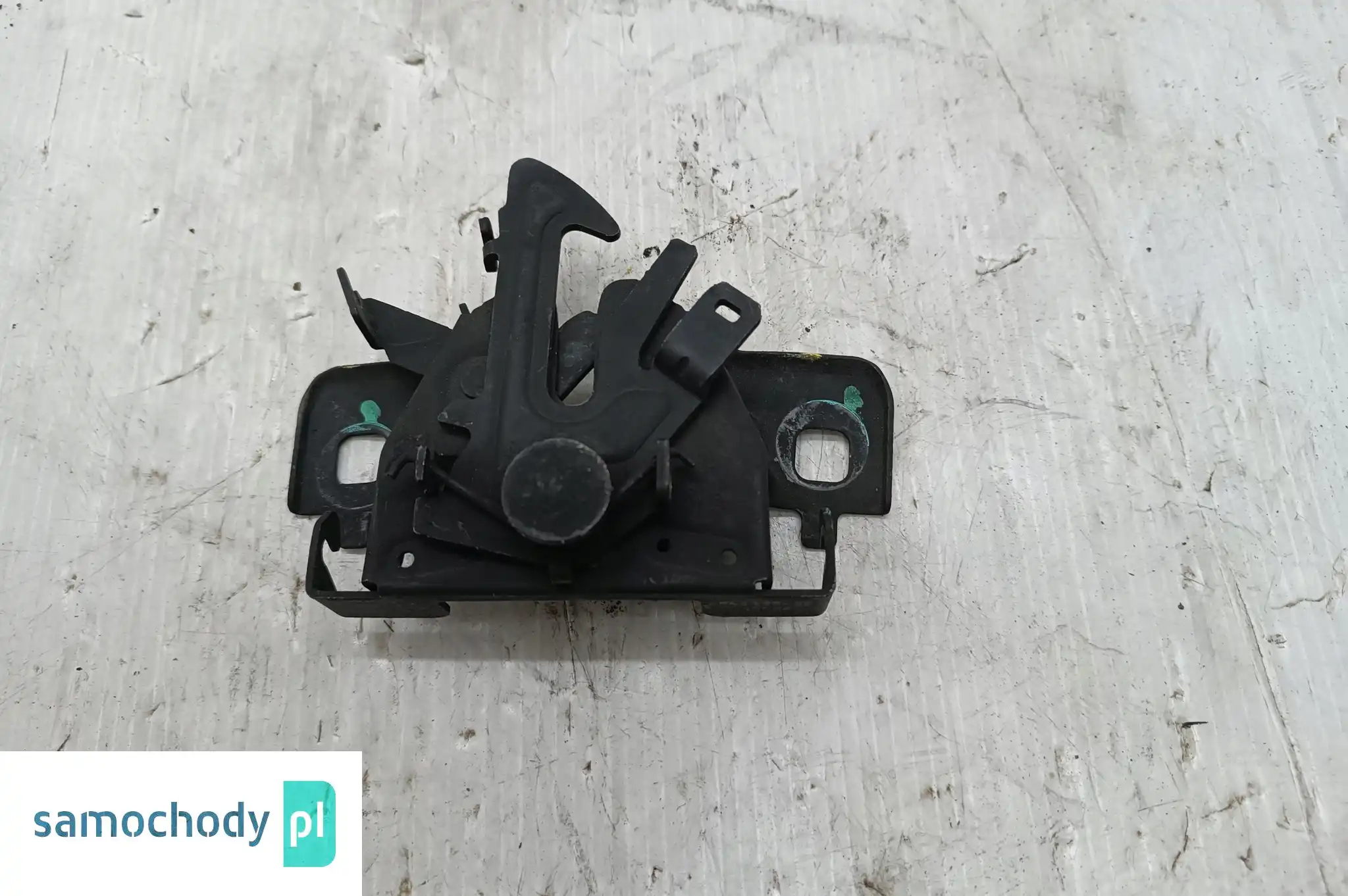 ZAMEK MASKI RENAULT CLIO IV CAPTUR I 12-19