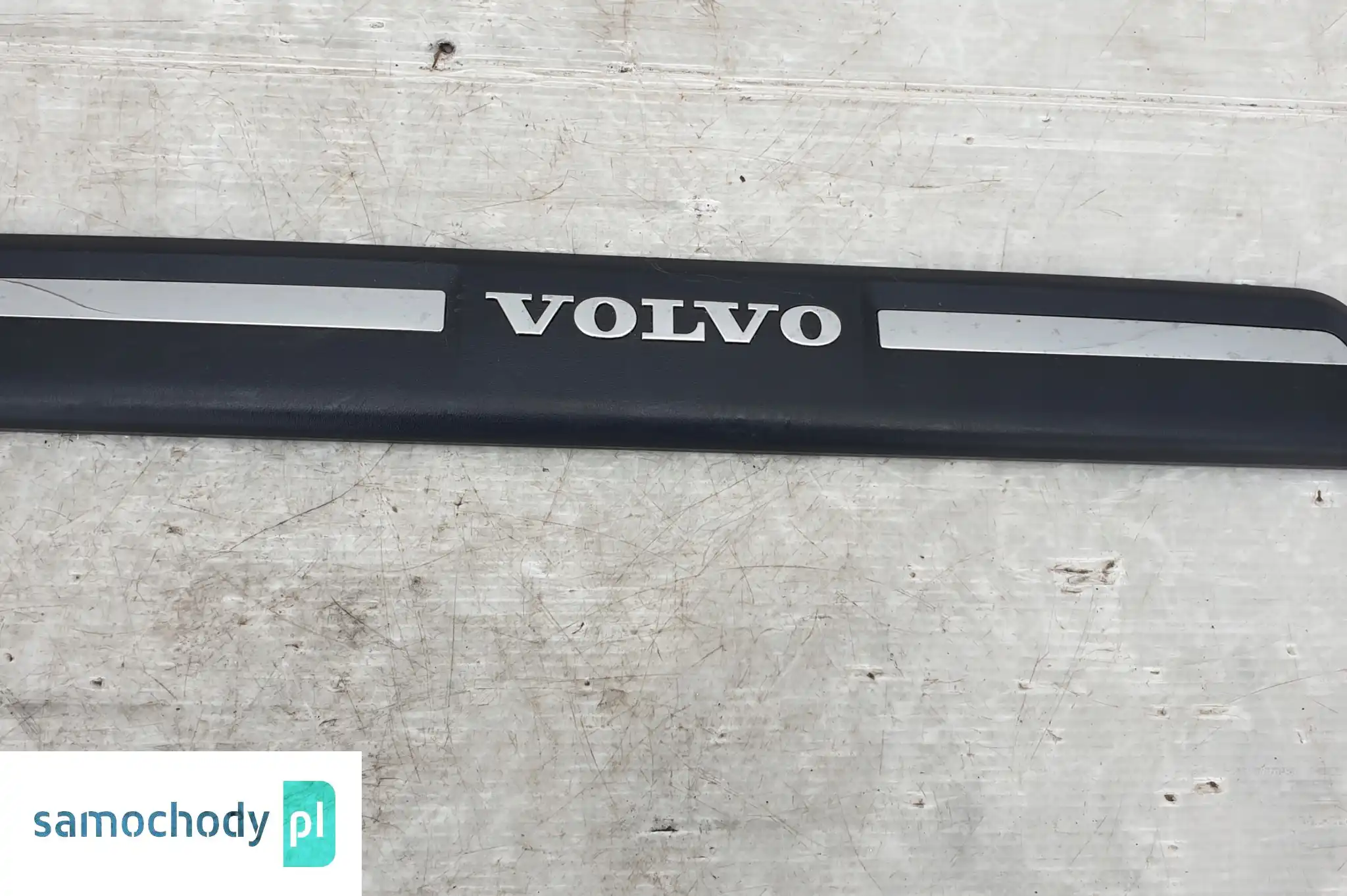 Listwa Progowa Nakładka Progu OE 31265842 Volvo V40 II PRAWA