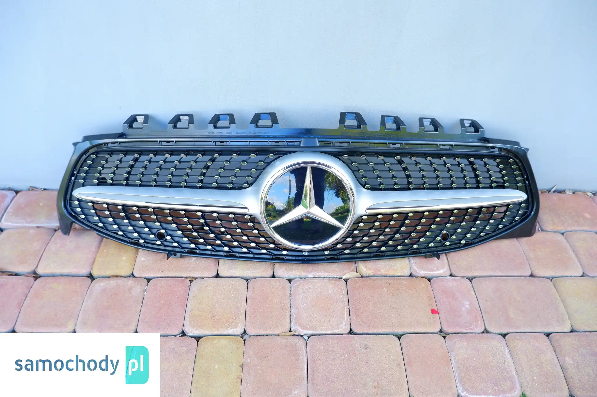 MERCEDES CLA W118 GRILL ATRAPA A1188880000