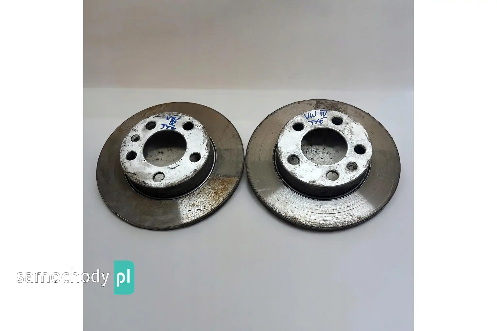 TARCZA HAMULCOWA TYŁ VW GOLF IV 4 230MM