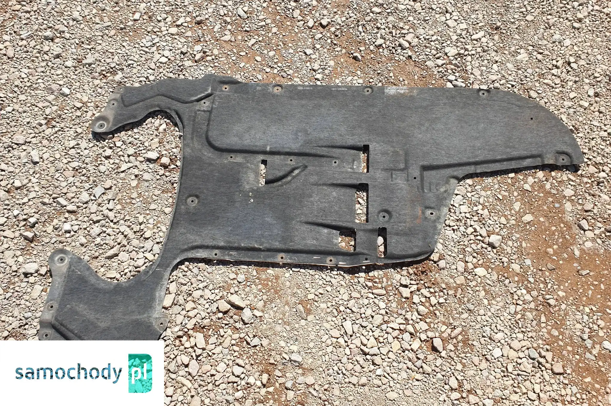 BMW F10 F11 OSŁONA DOLNA SKRZYNI BIEGÓW 7185029