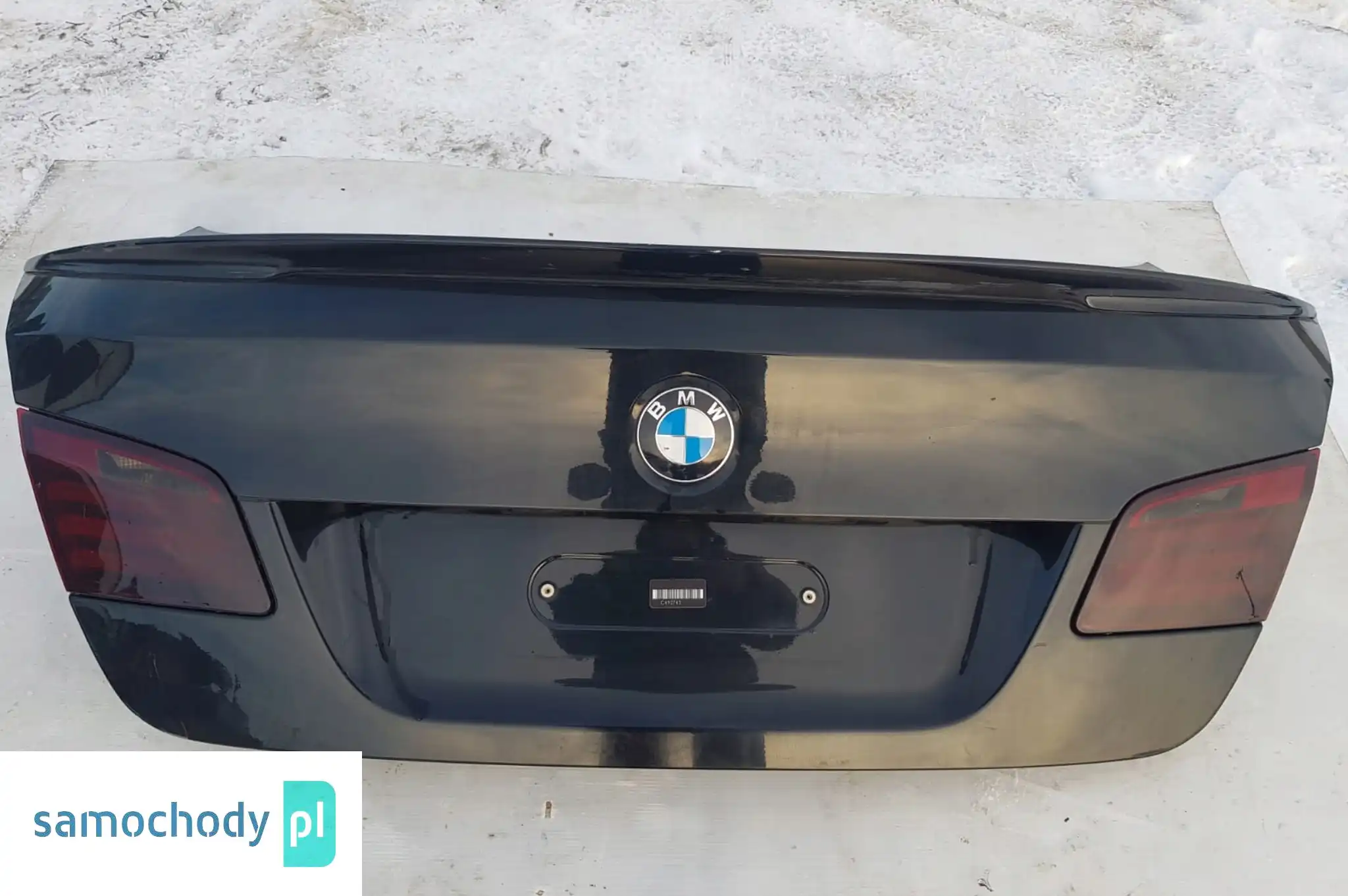 BMW F10 SEDAN KLAPA BAGAŻNIKA KOMPLETNA SPOJLER DOKŁADKA