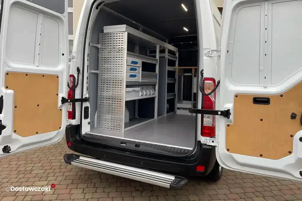 Renault Midlum