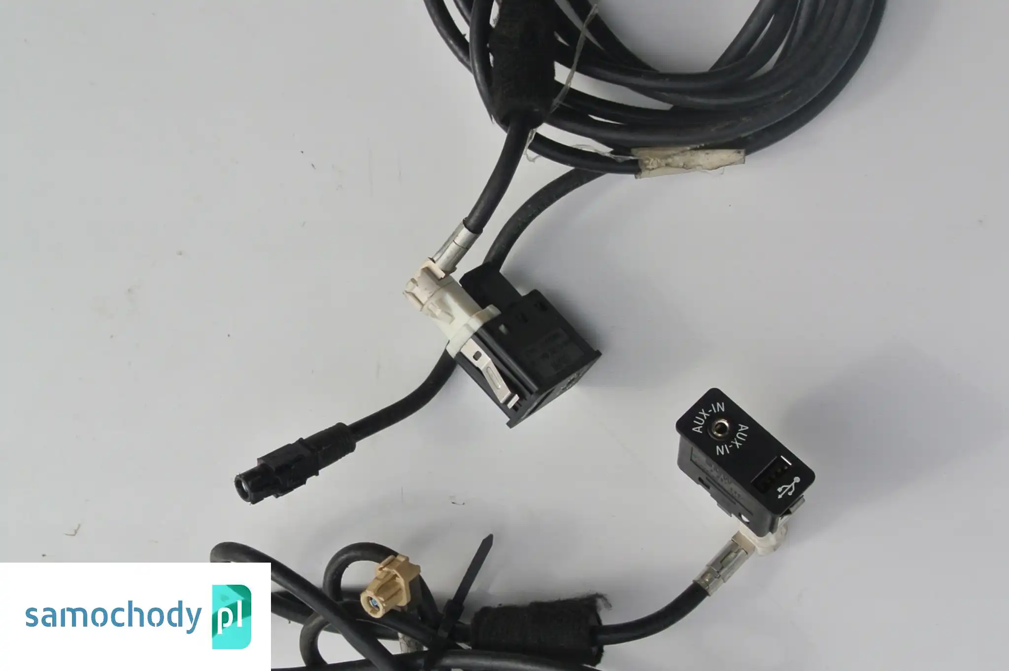 BMW F10 F11 KABEL PORT USB AUX