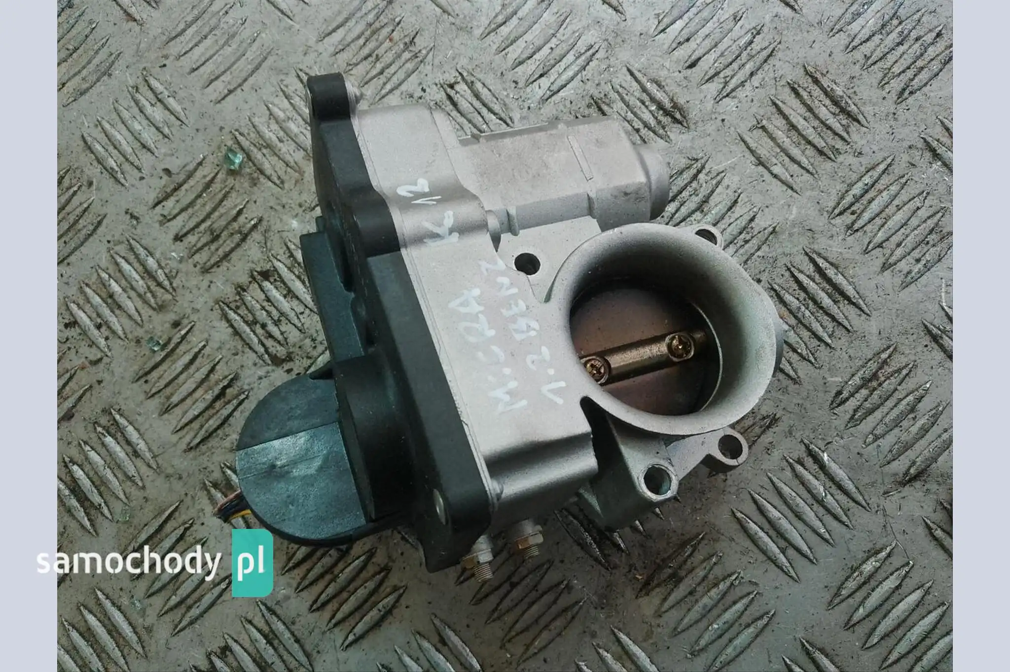 Przepustnica Nissan Micra K12 SERA576-02 1.2