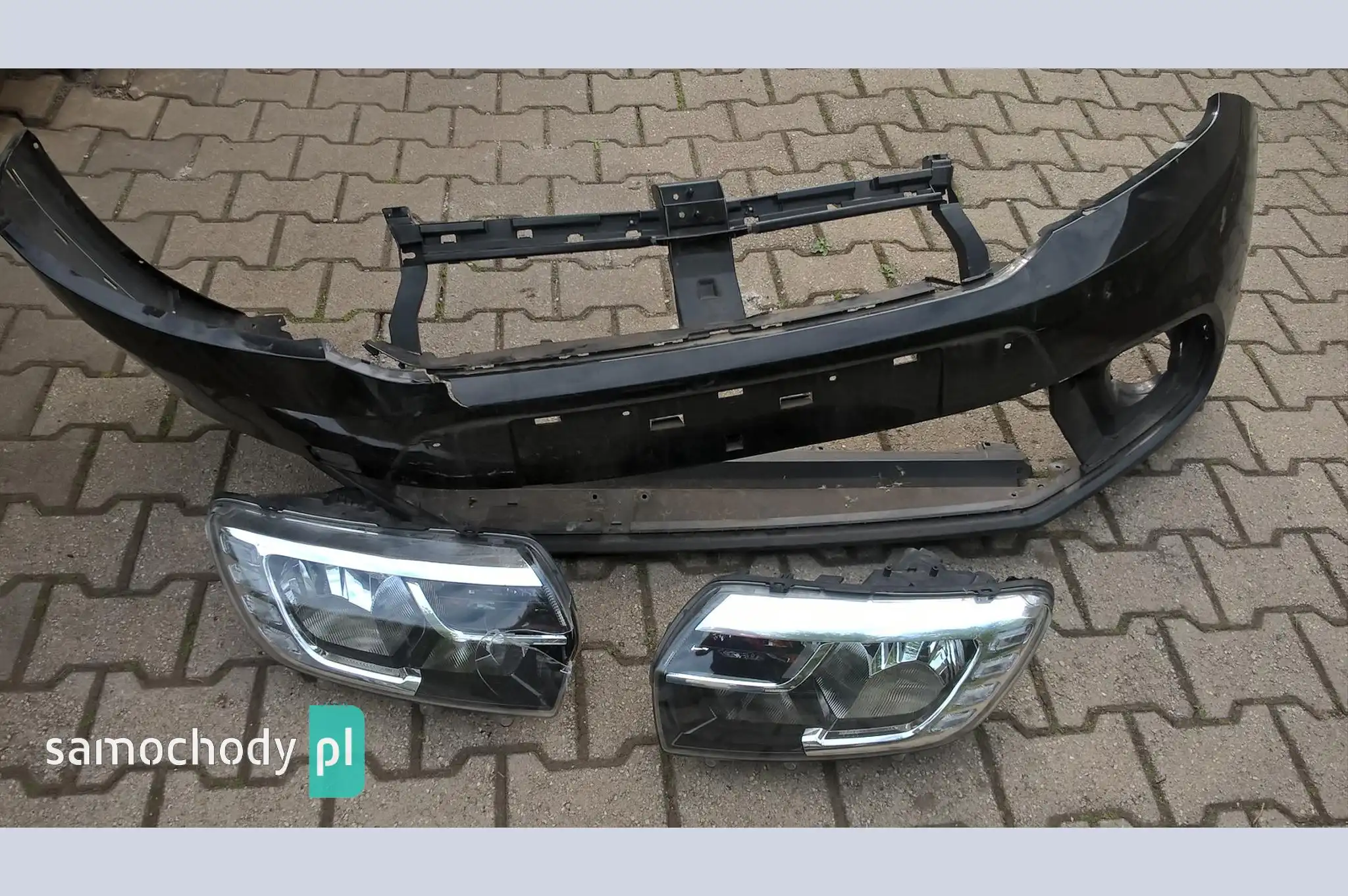 Dacia sandero lampa tylna