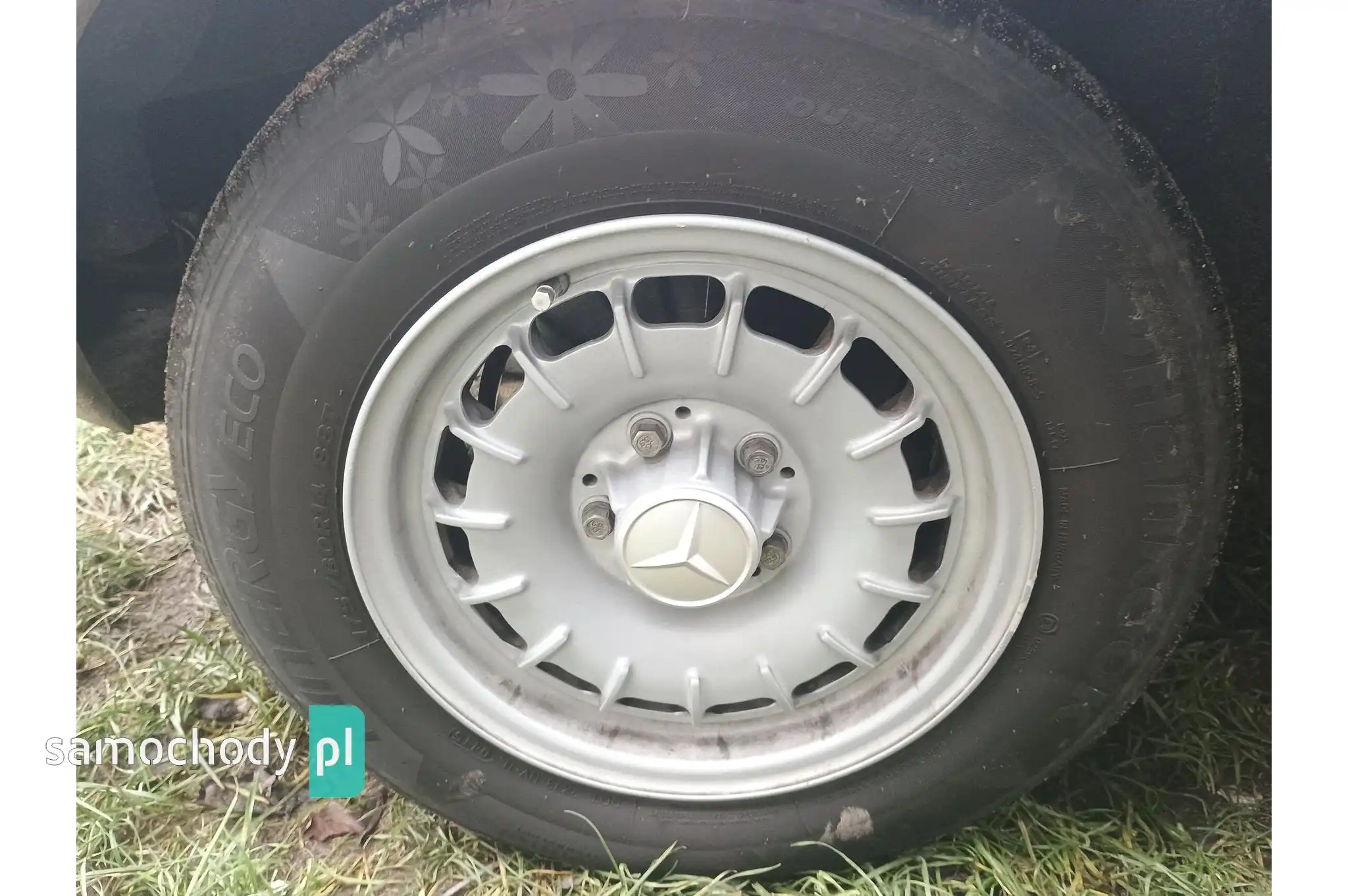 Alufelgi,, baroki 14" z oponami letnimi