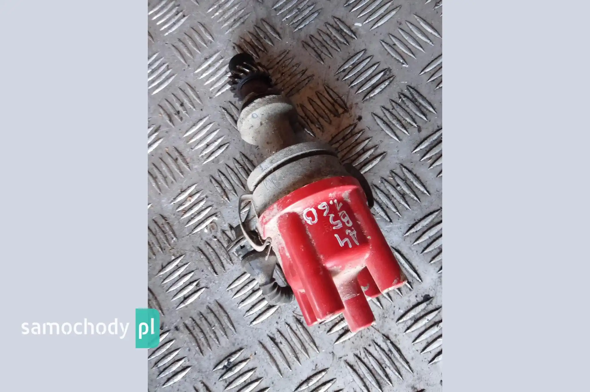 Aparat zapłonowy Audi A4 B5 1.6 B 050905205AR