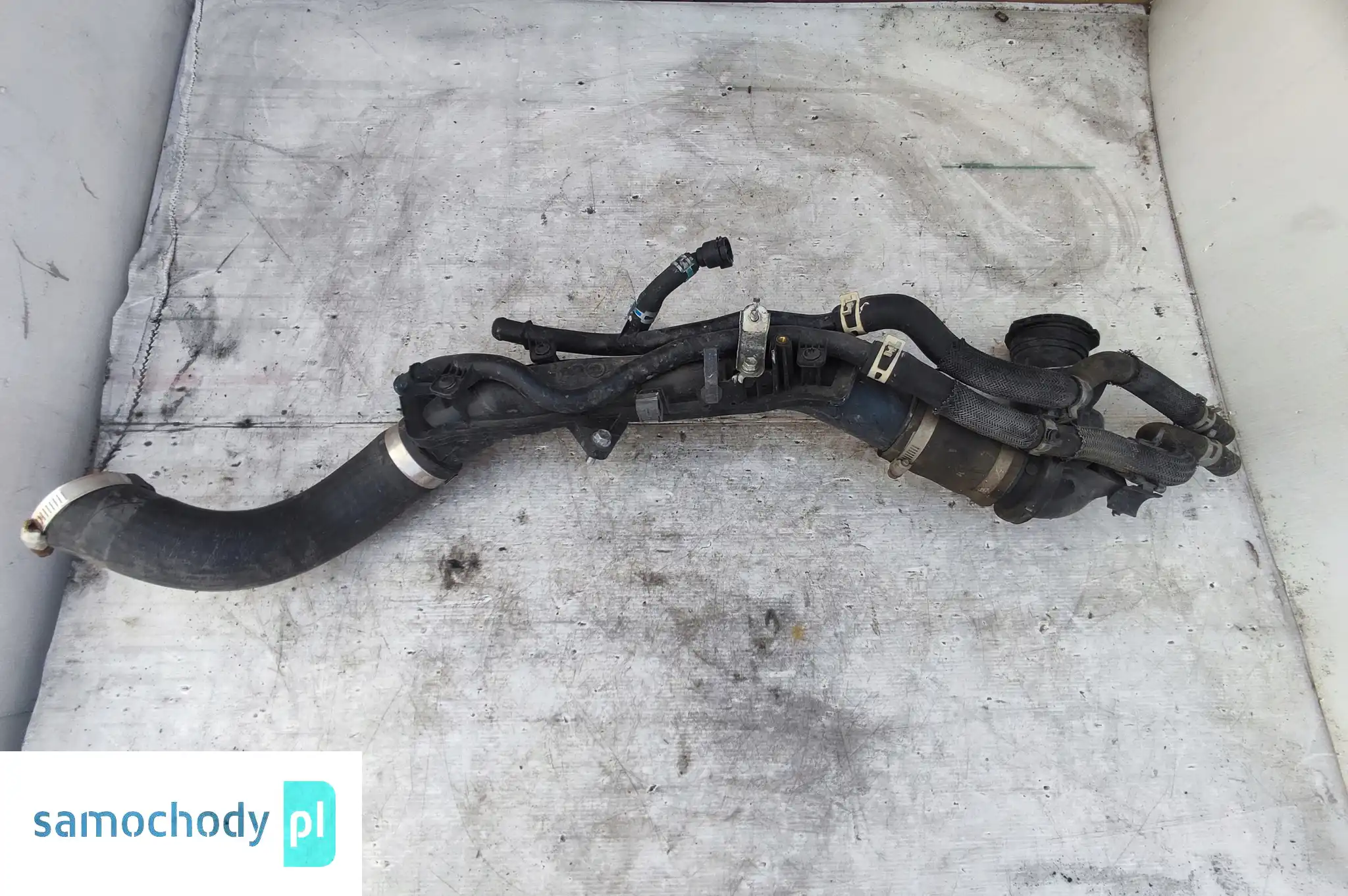 TOYOOTA AVENSIS T29 T27 1.6 RURA INTERCOOLERA 17361-0X010
