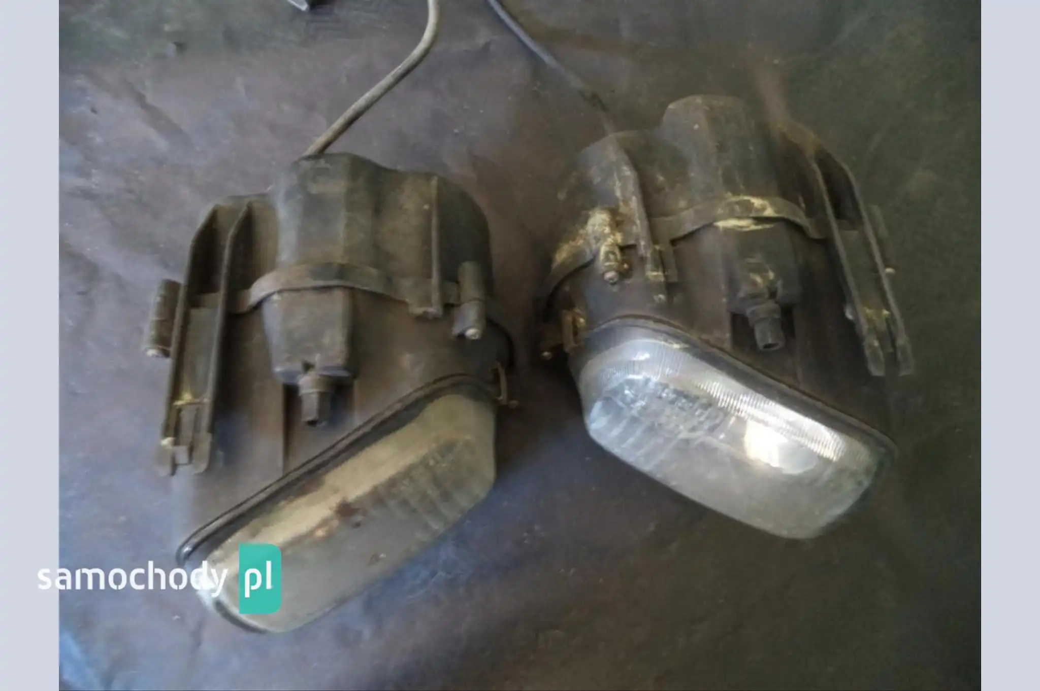Halogen halogeny prawy lewy Mazda Xedos 9