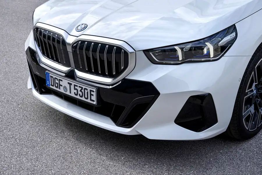 BMW Serii 5 Touring (G61)