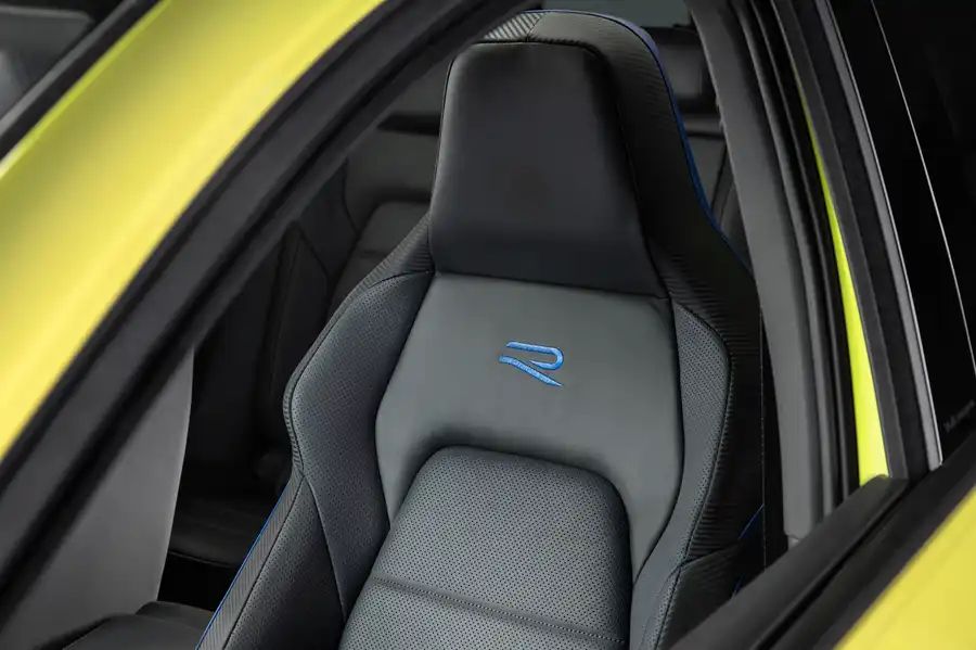 Volkswagen Golf R 333