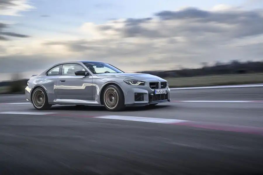 BMW M2 CS