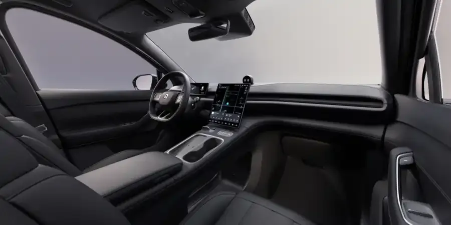 NIO EL6