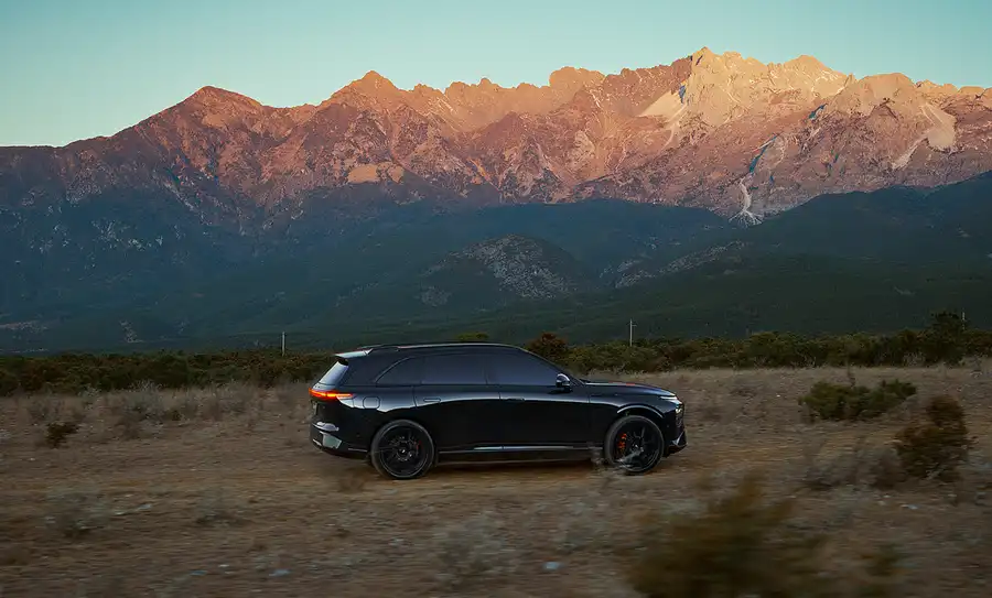 XPeng G9