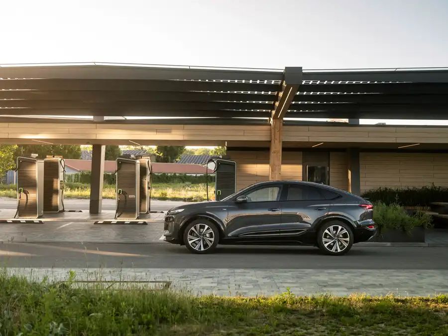 Audi Q6 e-tron