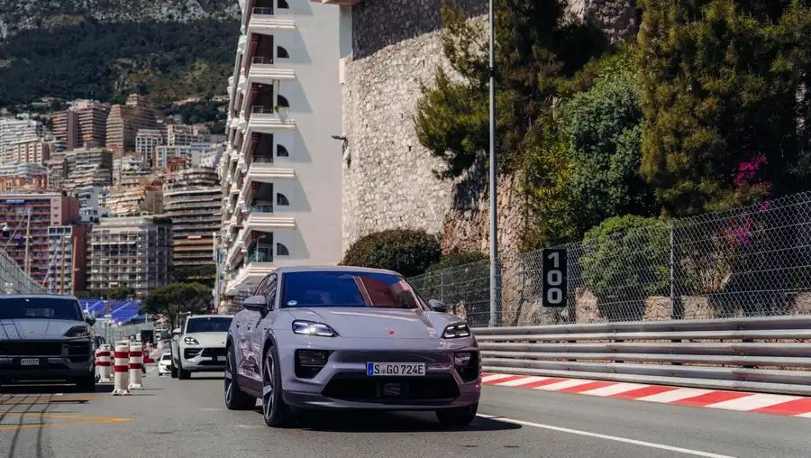 Porsche Macan Electric
