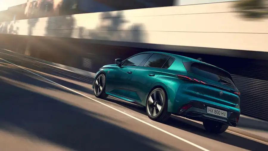 Nowy PEUGEOT E-308
