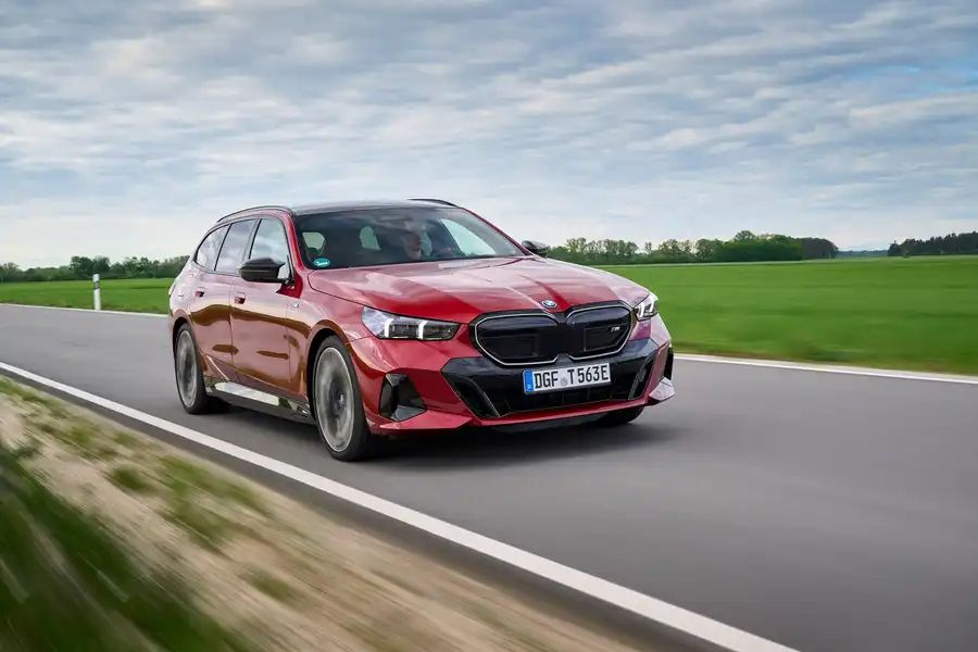 BMW i5 Touring