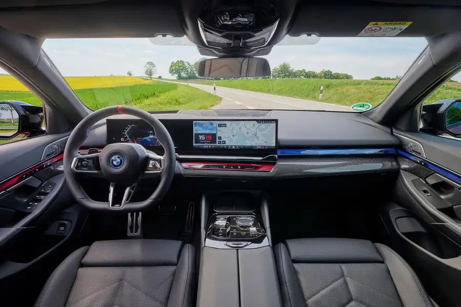BMW i5 Touring