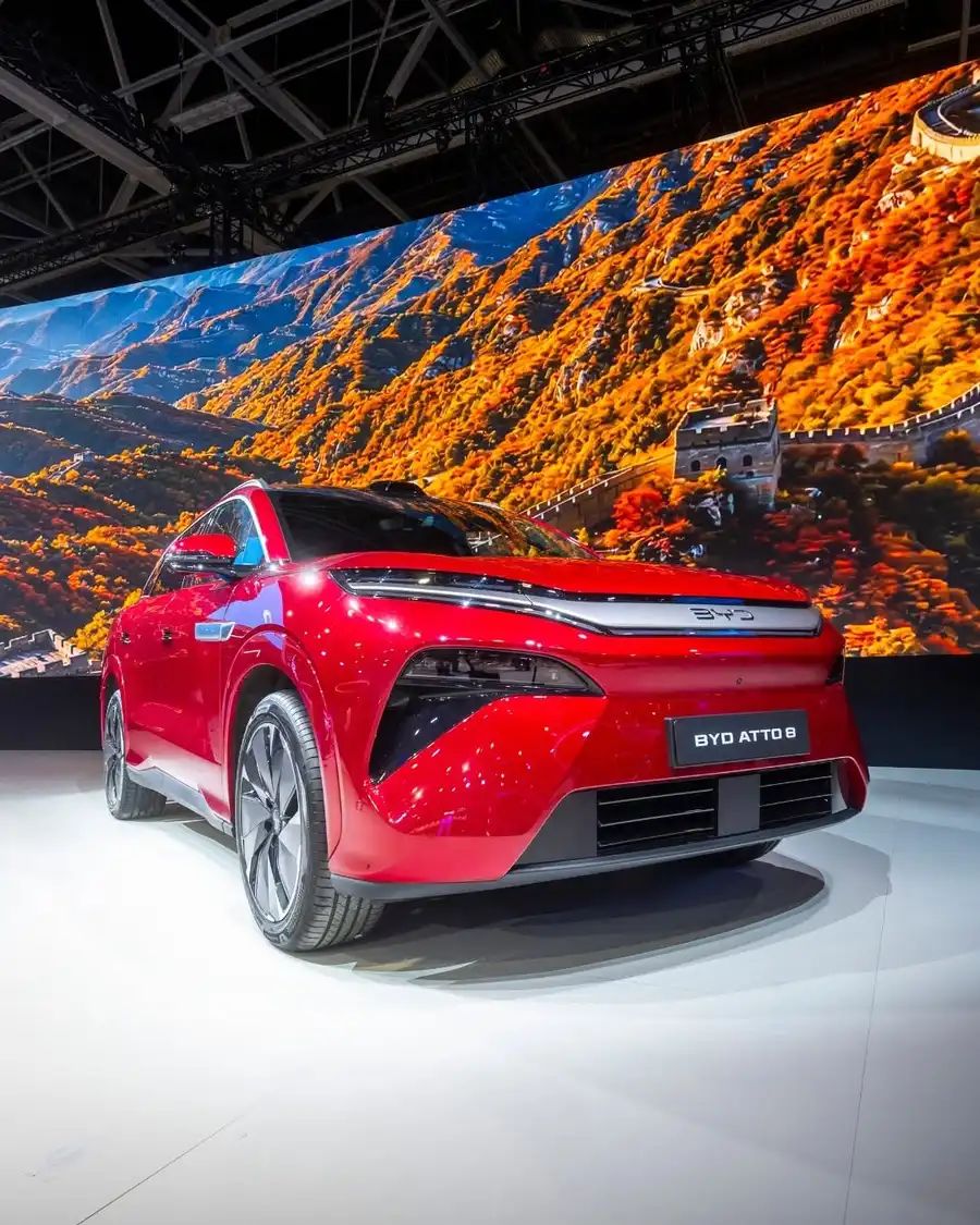 BYD Atto 8